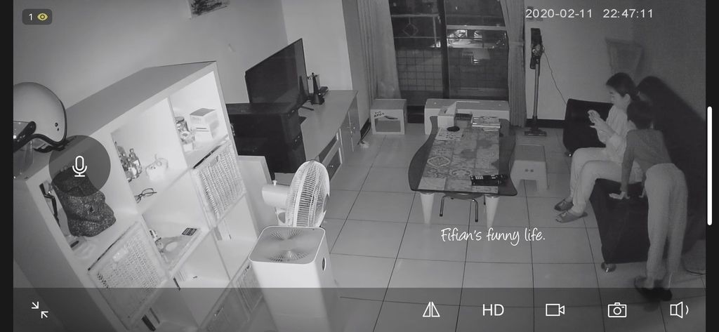 | 貓咪用品 | 寵物監視器 FAMMIX菲米斯 AI智慧夜視監視攝影機 300萬高清畫質 互動式攝影機 外出不怕毛小孩在家孤單囉 @菲菲吳小姐