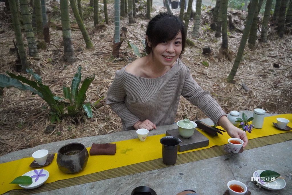 | 嘉義景點 | 梅山瑞里竹林茶席體驗 悠走綠色隧道 品茗慢生活 @菲菲吳小姐