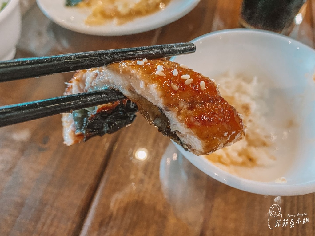 鰻晏 鰻魚專業料理 想吃肉質軟嫰無土味鰻魚就來這家 @菲菲吳小姐